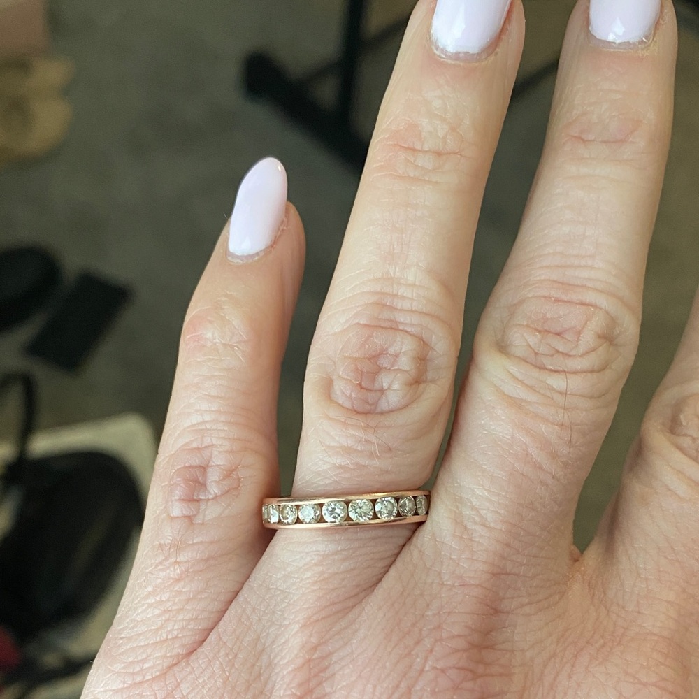 Rose gold diamond ring